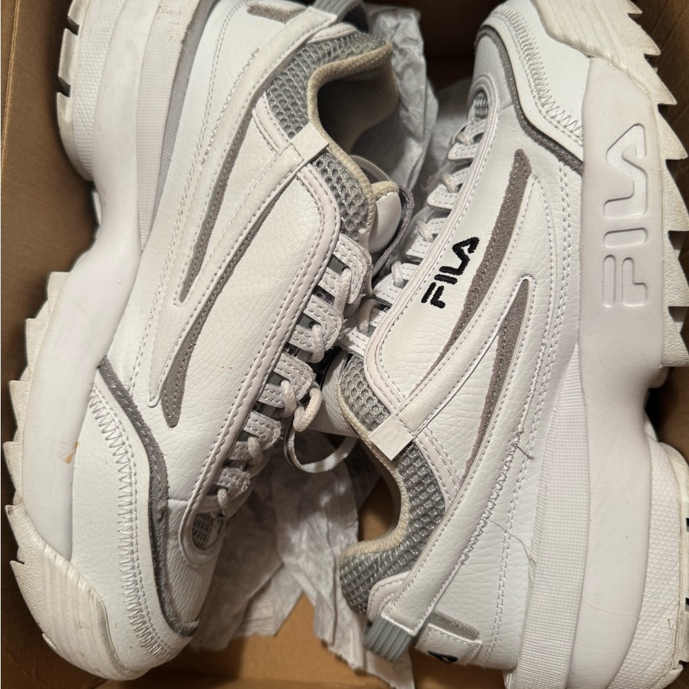 Fila Disruptor II EXP Women's Sneakers - White and Gray